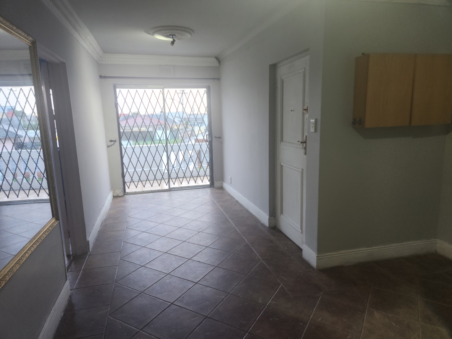 3 Bedroom Property for Sale in Lansdowne Western Cape
